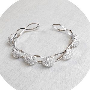 🆕 .925 Sterling Silver Flower Cuff Bracelet. NWT